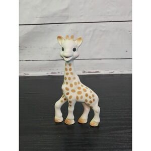 Vulli Sophie la Girafe Natural Rubber Teether Baby Toy Made in‎ France Squeaker